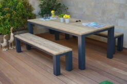 OUTFLEXX Oxford Esstischgarnitur, Dark Grey/natur, Alu/recycled FSC-Teak, Esstisch 220x100cm, 2x Bank 190x40cm