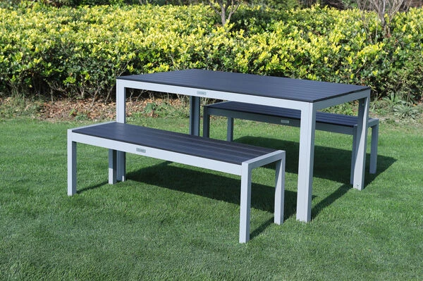 VILLANA Esstischgarnitur, Silber/schwarz, Alu/Holzimitat, Tisch 150x90cm, 2 Bänke Für 6 Personen 3 VILLANA Esstischgarnitur, Silber/schwarz, Alu/Holzimitat, Tisch 150x90cm, 2 Bänke Für 6 Personen