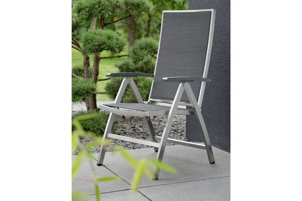 STERN Esstischgarnitur, Silbergrau/grau, Edelstahl/Textilene, Tisch 200 X 100 Cm, 2 Teilige Tischplatte, 4 Stapelsessel, Hohe Rückenlehne, 2 Multipo 6 STERN Esstischgarnitur, Silbergrau/grau, Edelstahl/Textilene, Tisch 200 X 100 Cm, 2 Teilige Tischplatte, 4 Stapelsessel, Hohe Rückenlehne, 2 Multipo – Bild 4