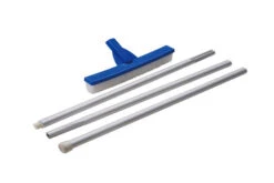 OUTTECH Poolpflege-Set, Weiß/blau, Kunststoff, 4-teilig, Inkl. Vakuum Sauger, Bürste, Dosierschwimmer Und Kescher 9 OUTTECH Poolpflege-Set, Weiß/blau, Kunststoff, 4-teilig, Inkl. Vakuum Sauger, Bürste, Dosierschwimmer Und Kescher -Gartenmoebel Verkaufs-Shop 22922 03.jpg