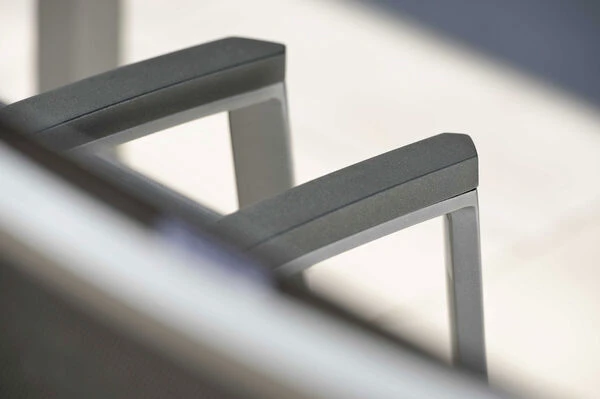 STERN New Top Esstischgarnitur, Graphit, Alu / Glas / Textil, Tisch 180/240x100cm, 6 Stapelsessel 14 STERN New Top Esstischgarnitur, Graphit, Alu / Glas / Textil, Tisch 180/240x100cm, 6 Stapelsessel – Bild 12