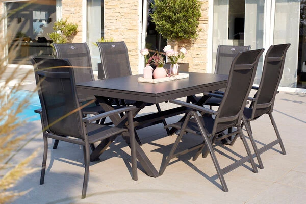 HARTMAN Xanadu / Alice Sitzgruppe, Xerix, Alu/Textilene/Glaskeramik, 2 Stapelsessel, 4 Multipo, 160/220x100cm 3 HARTMAN Xanadu / Alice Sitzgruppe, Xerix, Alu/Textilene/Glaskeramik, 2 Stapelsessel, 4 Multipo, 160/220x100cm