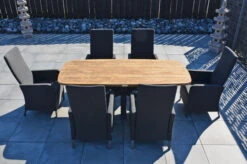 OUTFLEXX Belgium/Malaga Set, Anthrazit/sooty, Recycled Teak/Alu/Sunbrella, 220x100cm, 6 Sessel, Rustikal Gebürstet, Verstellbare Rückenlehne 25 OUTFLEXX Belgium/Malaga Set, Anthrazit/sooty, Recycled Teak/Alu/Sunbrella, 220x100cm, 6 Sessel, Rustikal Gebürstet, Verstellbare Rückenlehne -Gartenmoebel Verkaufs-Shop 28882 12.JPG