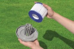 BESTWAY Lay-Z-Spa 2er Set Filterkartuschen Größe VI Für Whirlpools, Weiß, Vlies 9 BESTWAY Lay-Z-Spa 2er Set Filterkartuschen Größe VI Für Whirlpools, Weiß, Vlies -Gartenmoebel Verkaufs-Shop 3 19191.jpg