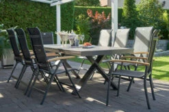 HARTMAN Sondermodell Xanadu / Alice Esstischgarnitur, Xerix/schwarz, Alu/Glaskeramik, 4x4 Textilen, 2 Stapelsessel, 6 Multipos, 220/280x100cm 19 HARTMAN Sondermodell Xanadu / Alice Esstischgarnitur, Xerix/schwarz, Alu/Glaskeramik, 4x4 Textilen, 2 Stapelsessel, 6 Multipos, 220/280x100cm -Gartenmoebel Verkaufs-Shop 4 21109.jpg