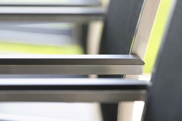 STERN Cardiff Esstischgarnitur, Silber/silbergrau, Edelstahl/Textilen/FSC-Teak/Alu, 162/220 X 90 Cm, Butterfly-Auszug, 4 Stapel-, 2 Multipo 10 STERN Cardiff Esstischgarnitur, Silber/silbergrau, Edelstahl/Textilen/FSC-Teak/Alu, 162/220 X 90 Cm, Butterfly-Auszug, 4 Stapel-, 2 Multipo – Bild 8