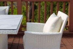 OUTFLEXX Dining Set, Weiß, Polyrattan, Tisch 200x95cm, Spraystone, 6mm, 6 Sessel -Gartenmoebel Verkaufs-Shop 9 20670.jpg