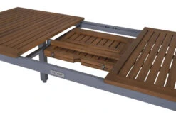 VILLANA Esstischset, Silber/schwarz, Alu/FSC-Akazie, Ausziehtisch 150/200 X 90 Cm, 2 Relaxsessel, 4 Stapelsessel 20 VILLANA Esstischset, Silber/schwarz, Alu/FSC-Akazie, Ausziehtisch 150/200 X 90 Cm, 2 Relaxsessel, 4 Stapelsessel -Gartenmoebel Verkaufs-Shop 9 21285.jpg